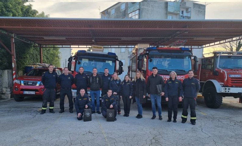 Novigrad: DVD Neapolis ugostio kolege iz Suhopolja